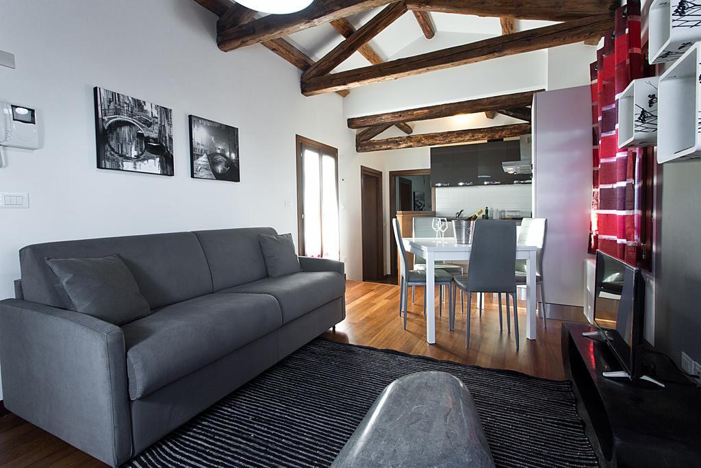 Good Wine Apartments Venedig Rum bild