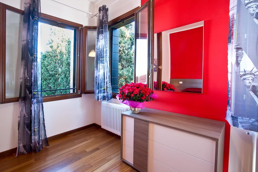 Good Wine Apartments Venedig Rum bild